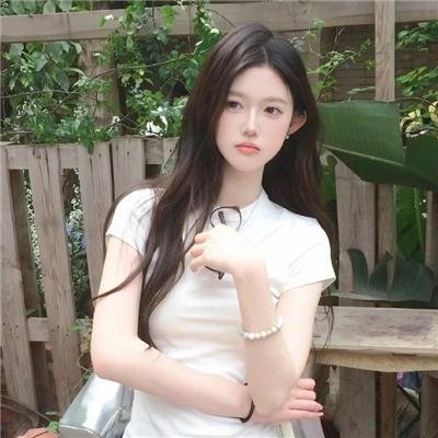 战舰春光